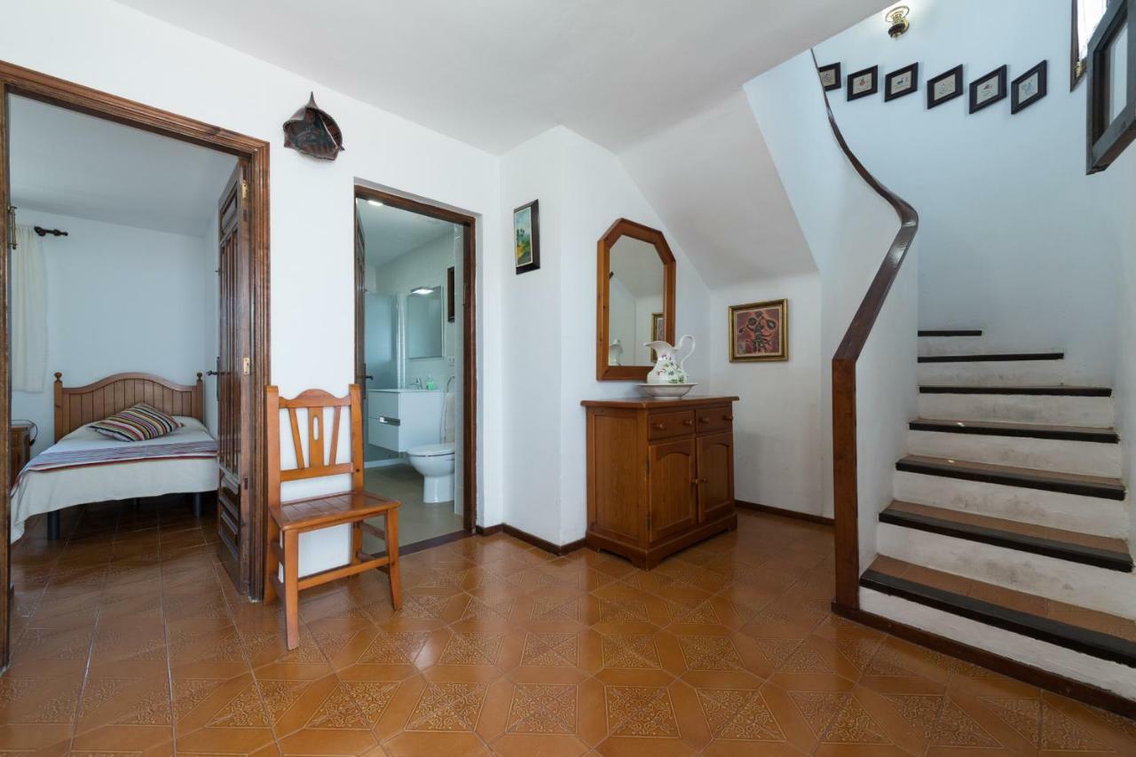 2Br Beach House - Solarium & Shower Terrace - 12 Puerto del Carmen  Exteriör bild